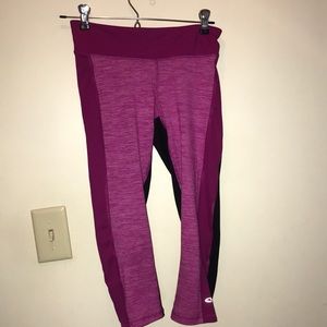 Cropped Athletic Legging